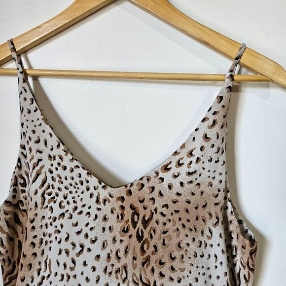 EUC SHINESTAR ANIMAL PRINT DOUBLE V NECK TANK TOP SIZE M - Picture 3 of 12